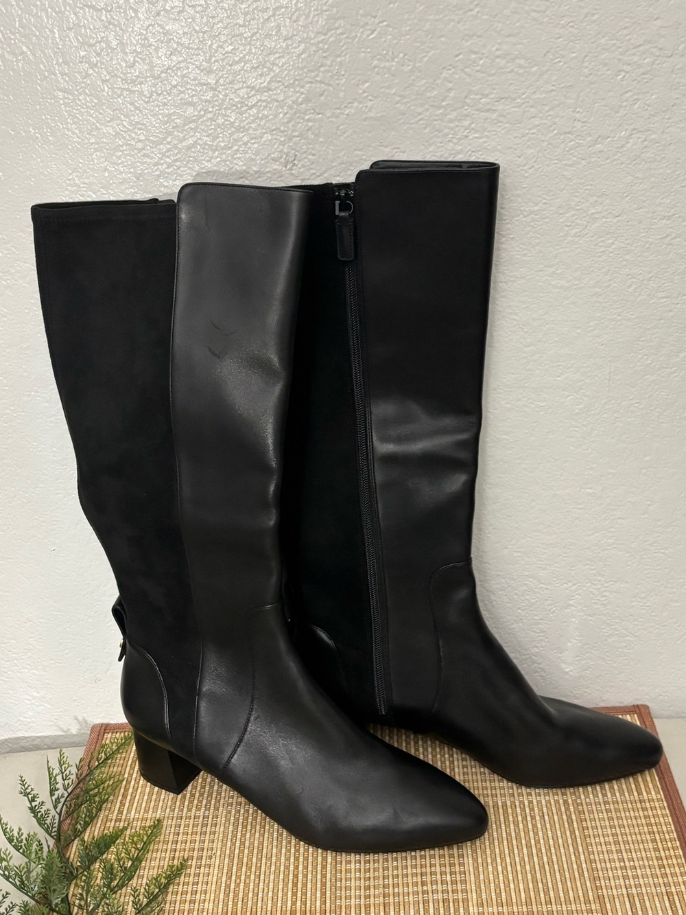 Cole Haan Woman W29340 Knee High Boot Size: 11B